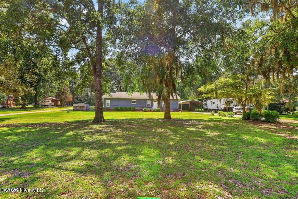 405 Sand Ridge Road New Bern, NC 28560