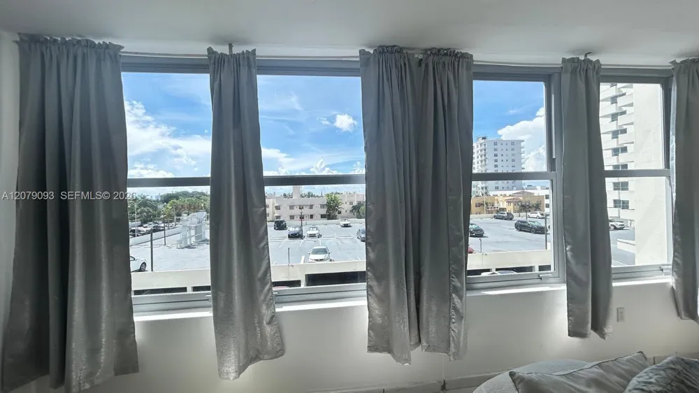 2899 Collins Ave #544 Miami Beach, FL 33140