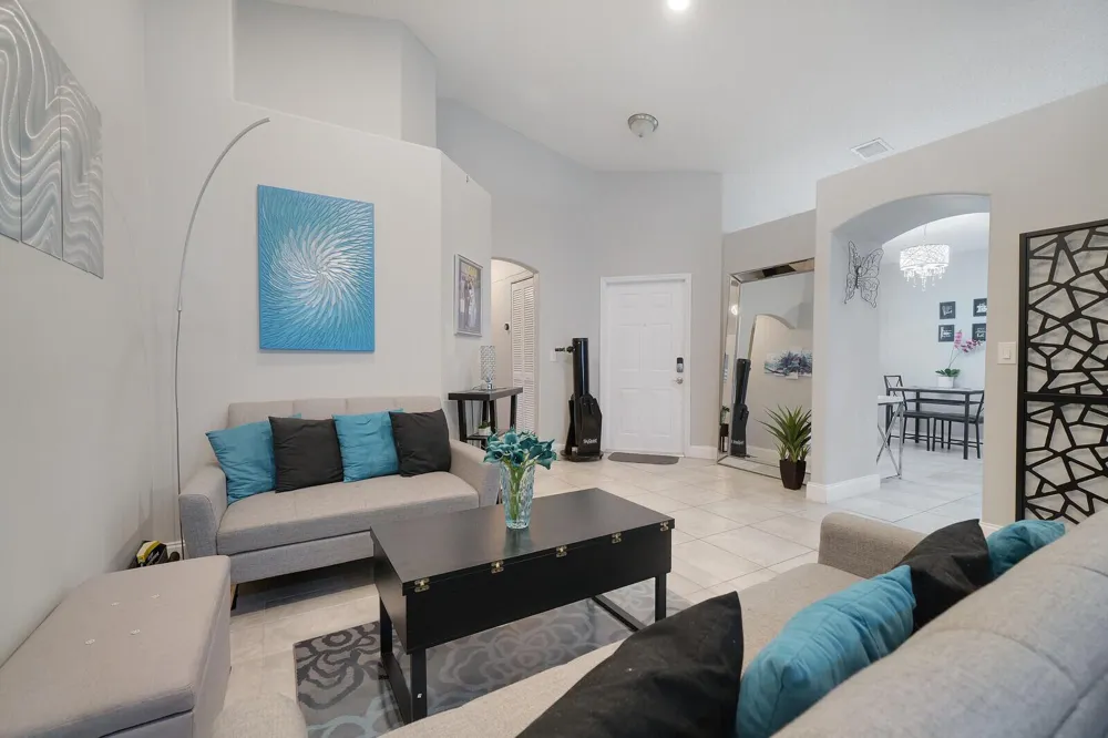 6376 Barton Creek Circle Lake Worth, FL 33463
