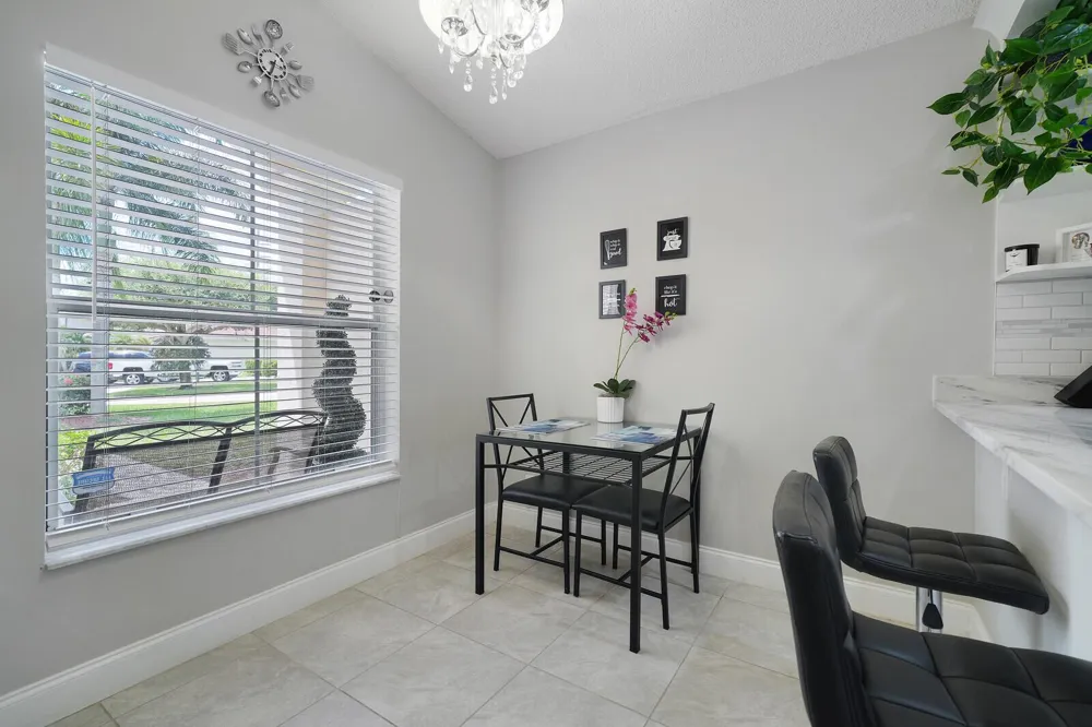 6376 Barton Creek Circle Lake Worth, FL 33463