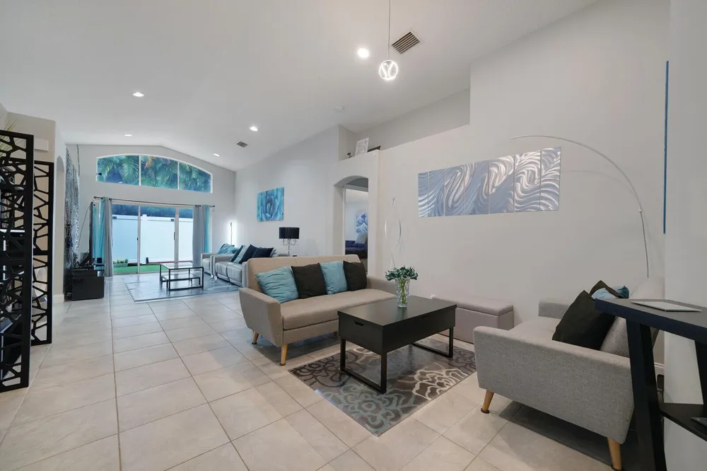 6376 Barton Creek Circle Lake Worth, FL 33463