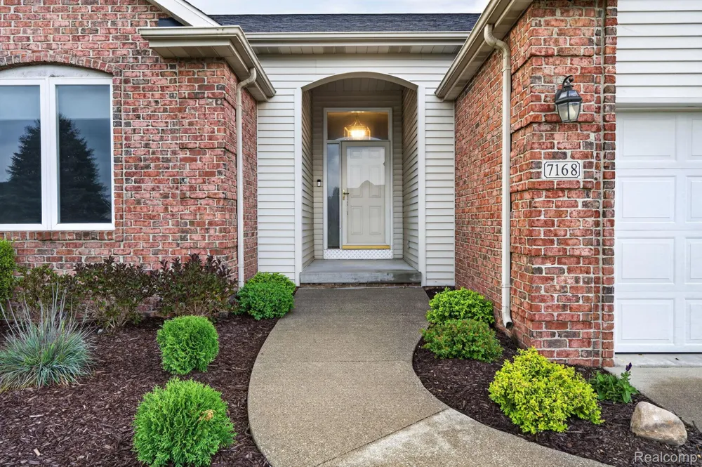 7168 Parkridge Parkway Swartz Creek City, MI 48473