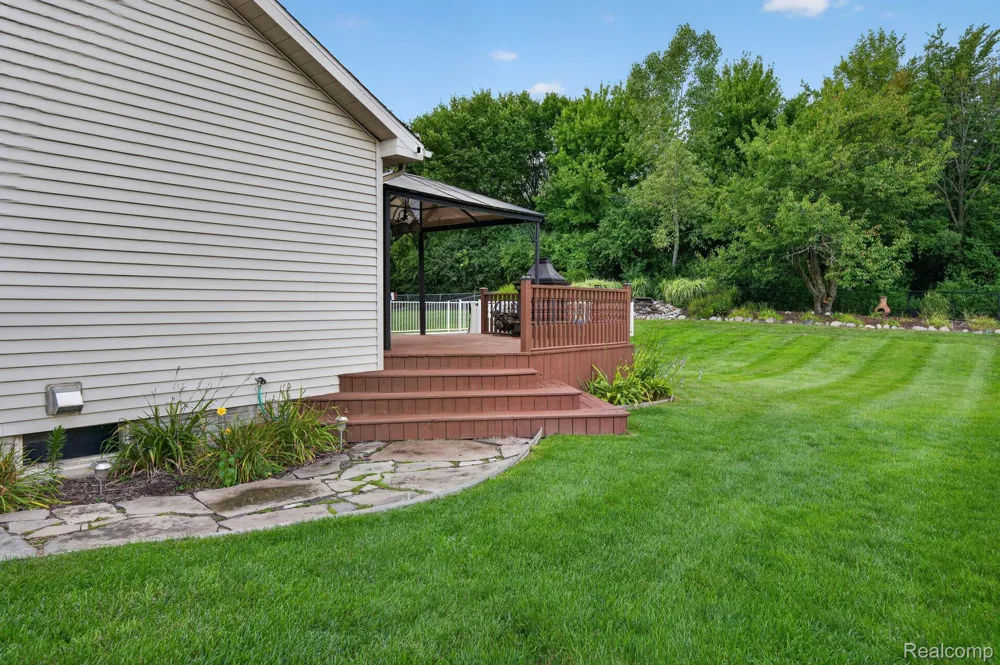7168 Parkridge Parkway Swartz Creek City, MI 48473