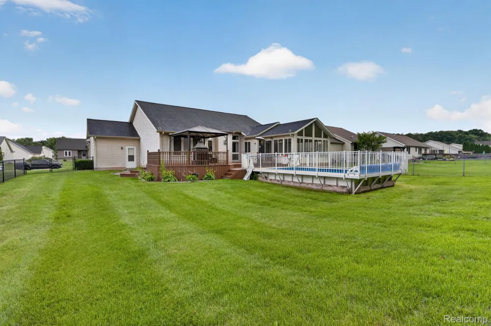 7168 Parkridge Parkway Swartz Creek City, MI 48473