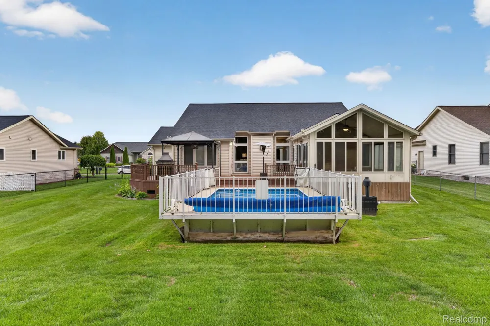 7168 Parkridge Parkway Swartz Creek City, MI 48473