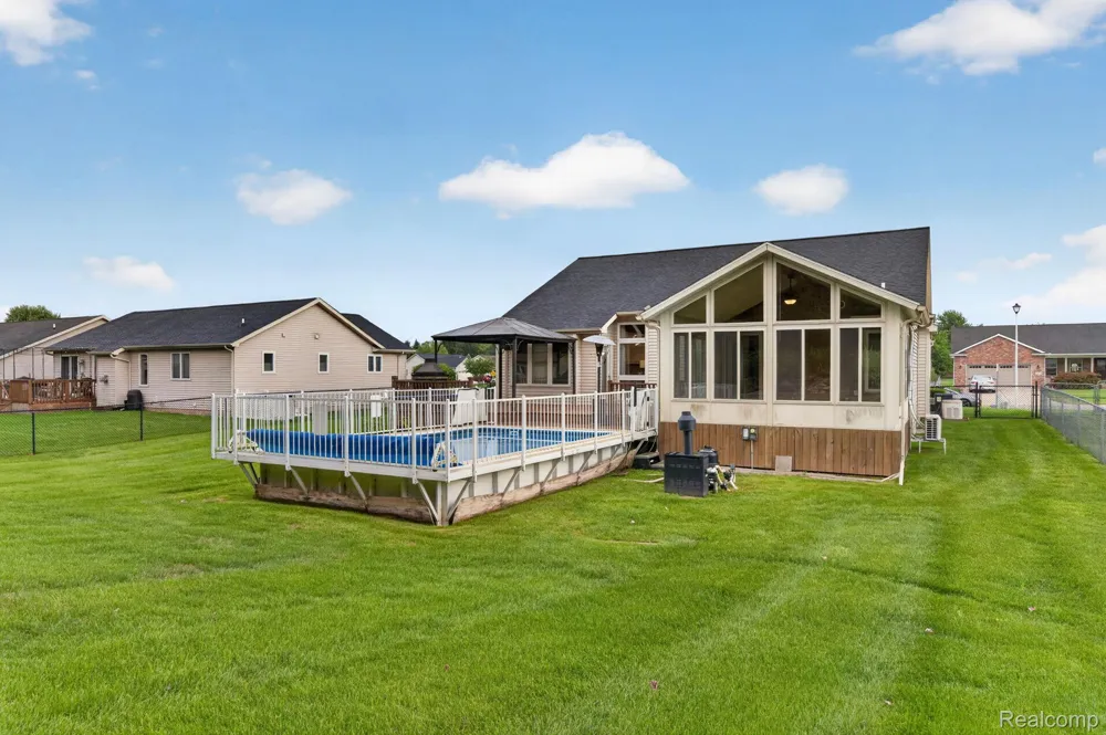 7168 Parkridge Parkway Swartz Creek City, MI 48473