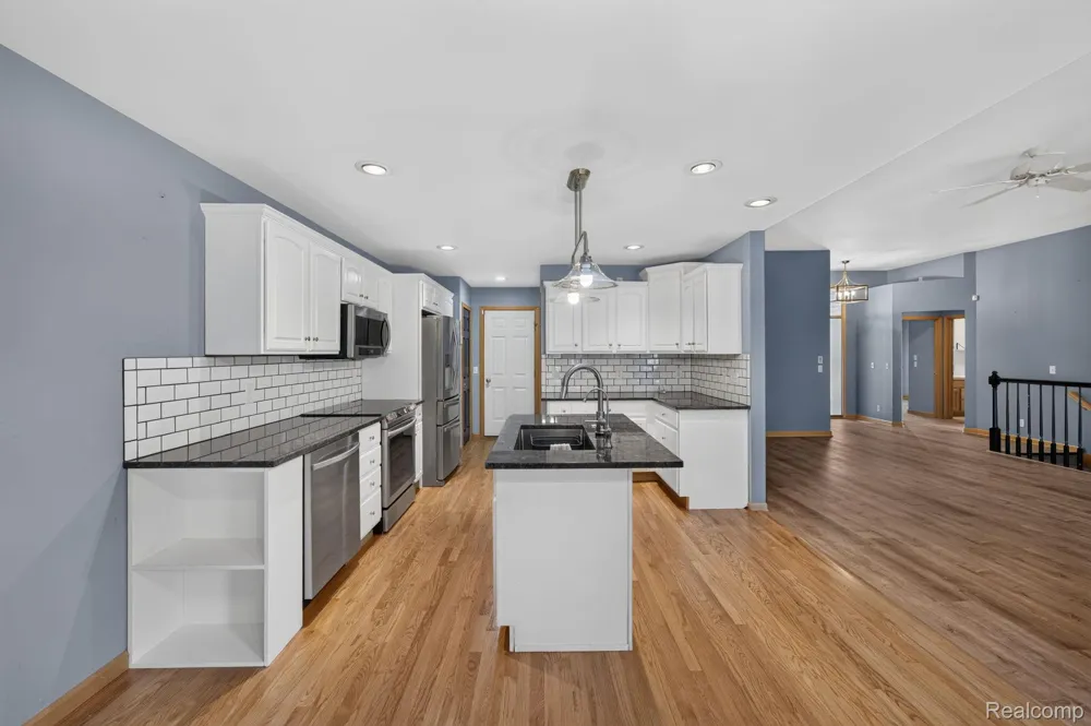 7168 Parkridge Parkway Swartz Creek City, MI 48473