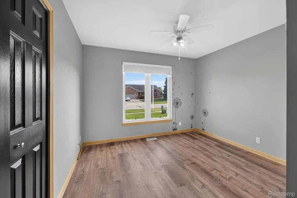 7168 Parkridge Parkway Swartz Creek City, MI 48473