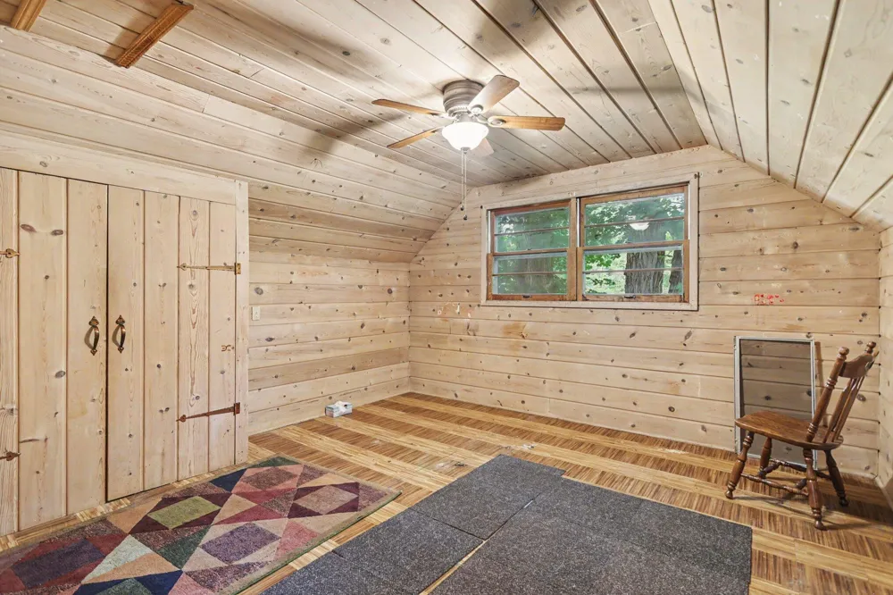 548 Linden Street Marshall City, MI 49068