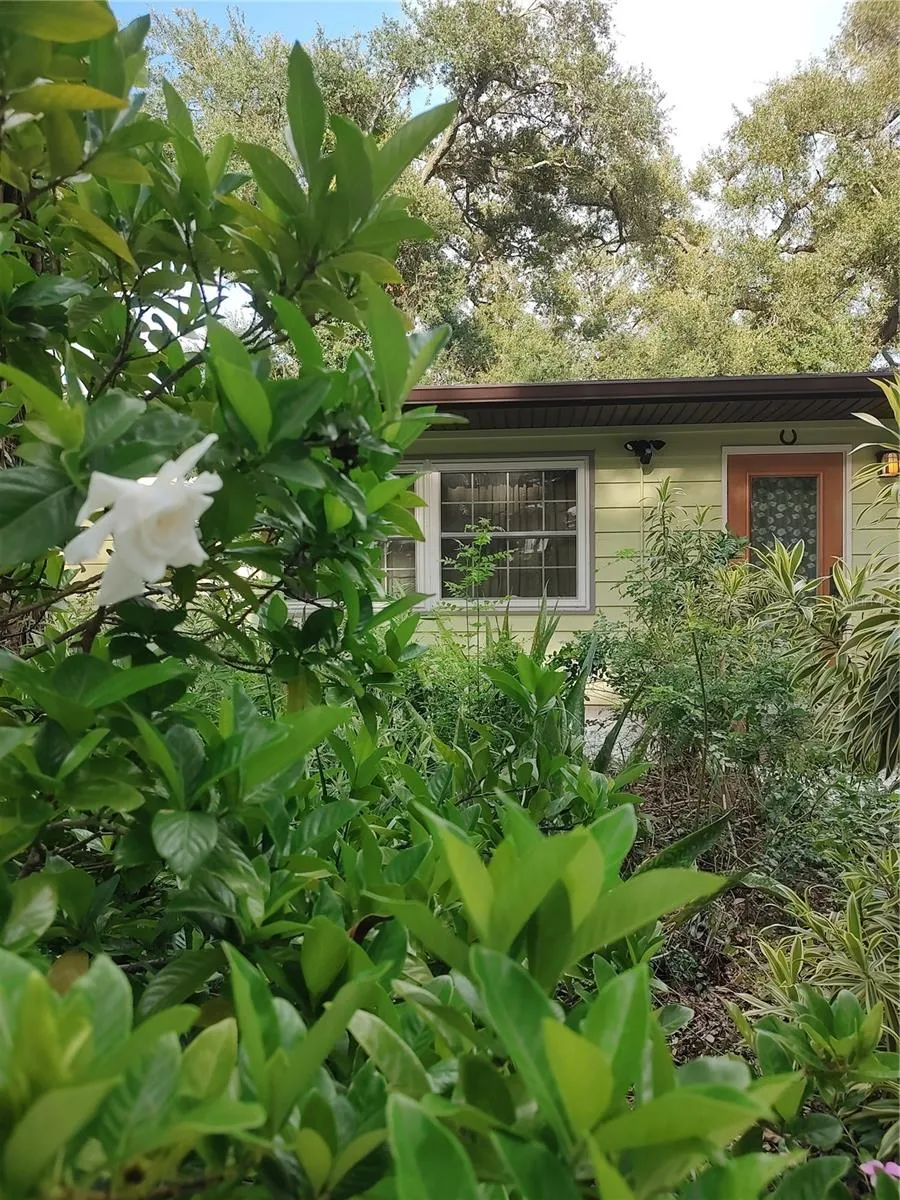 3400 CLARK DRIVE Sarasota, FL 34234