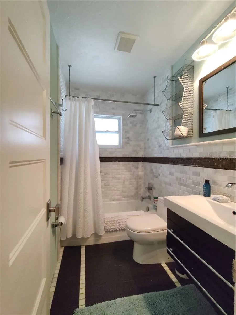 3400 CLARK DRIVE Sarasota, FL 34234