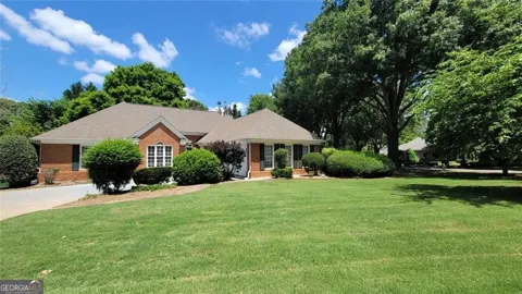 5005 Johns Creek CT