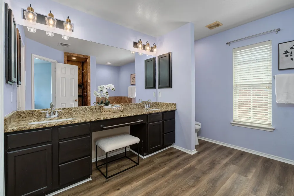 2211 Kimra Lane Cedar Park, TX 78613