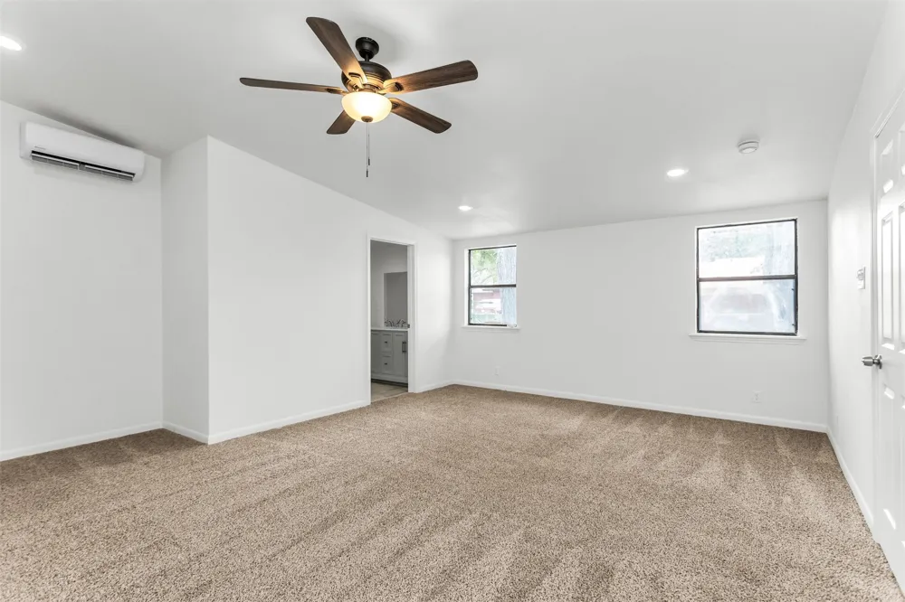 4210 Burning Tree Lane Garland, TX 75042