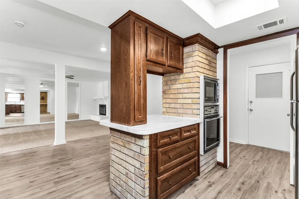 4210 Burning Tree Lane Garland, TX 75042
