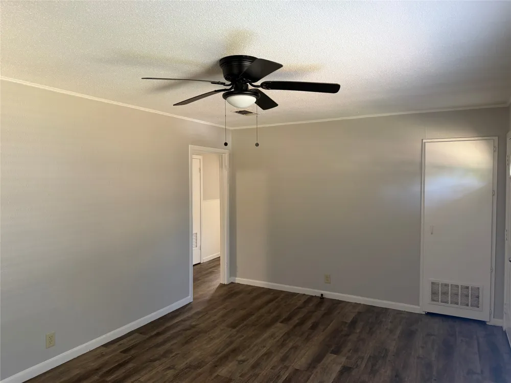 1009 Cedar Street Paris, TX 75460
