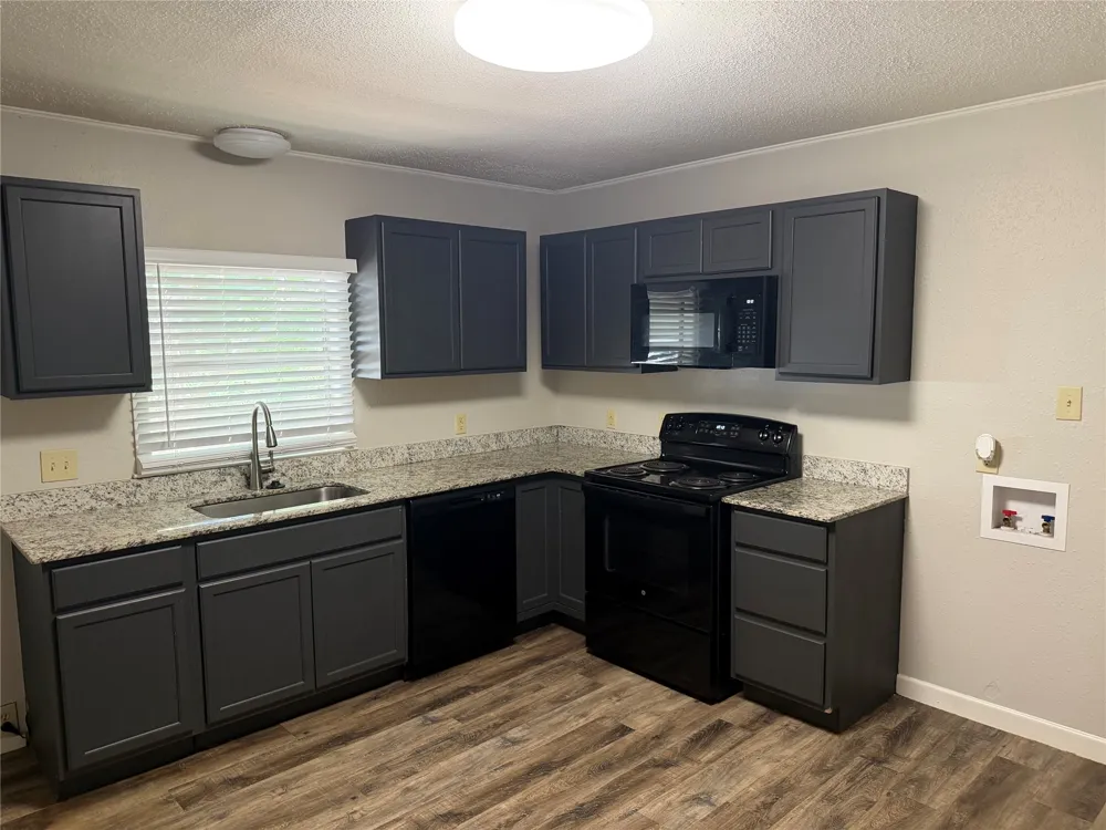 1009 Cedar Street Paris, TX 75460
