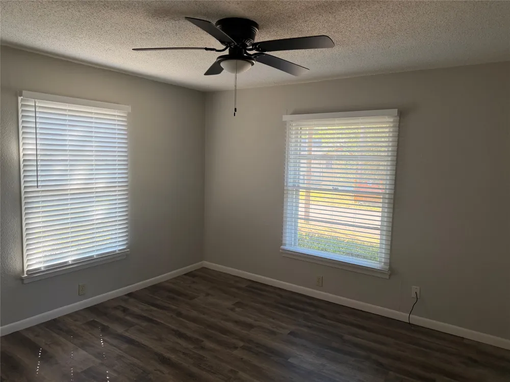 1009 Cedar Street Paris, TX 75460