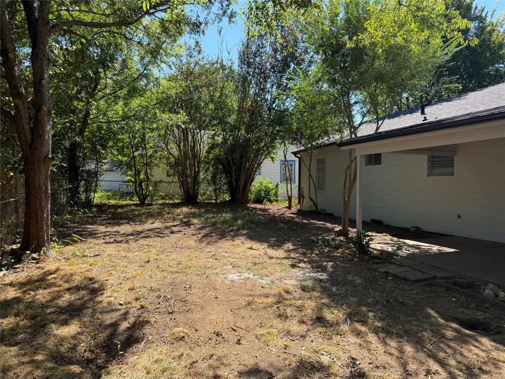 1009 Cedar Street Paris, TX 75460