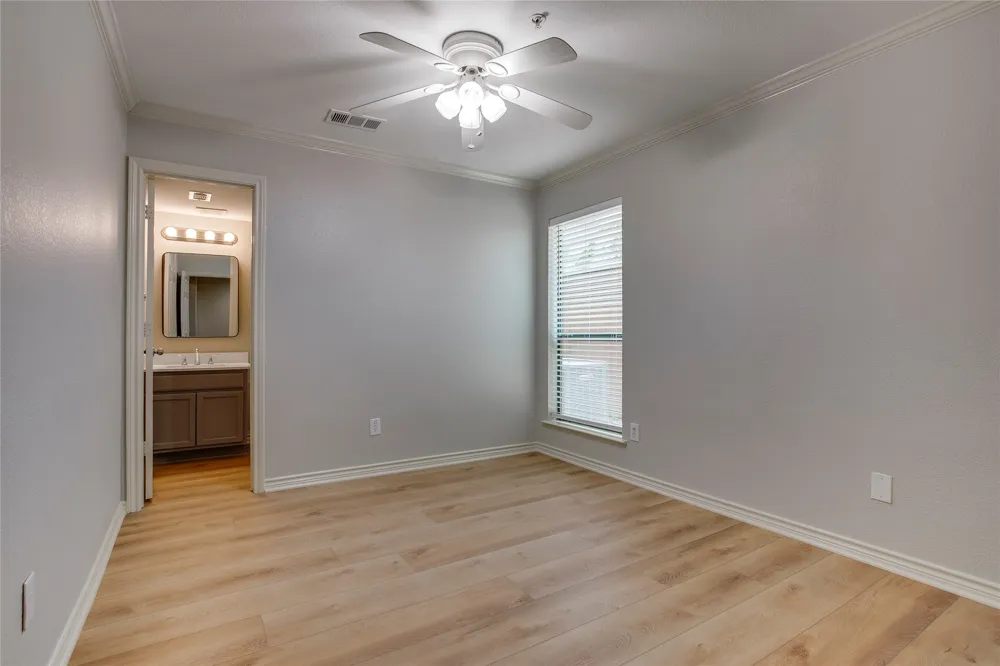 2415 Stutz Drive #C Dallas, TX 75235