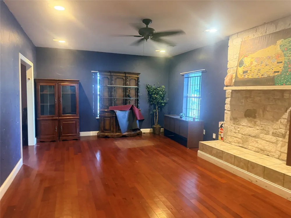 1009 Tennessee Street McKinney, TX 75069