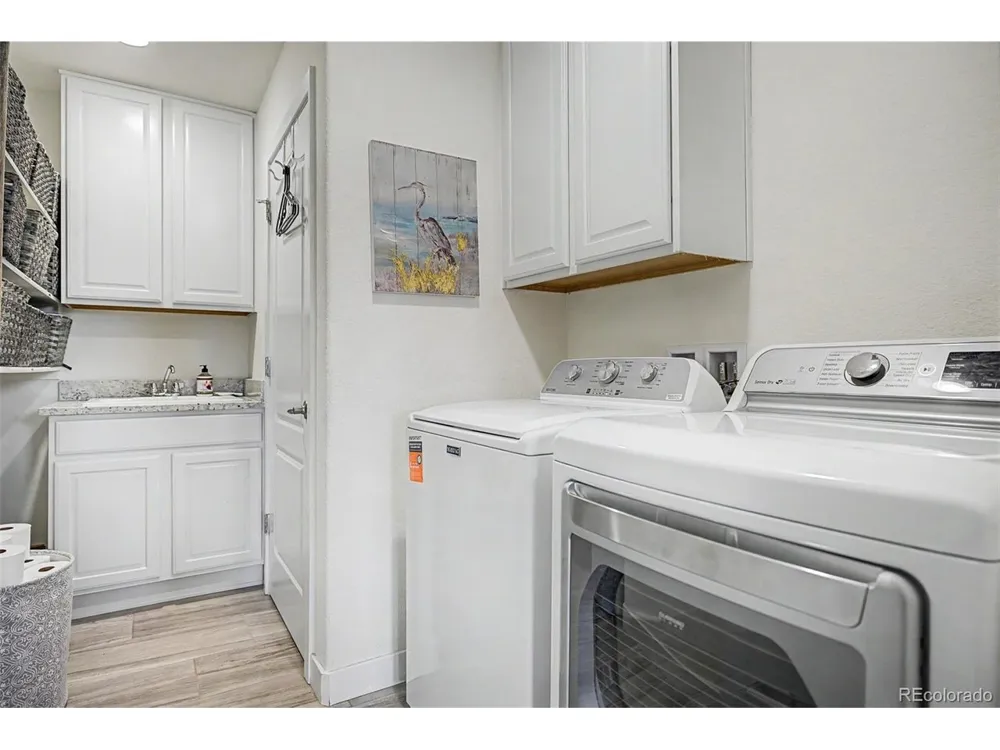 8826 S Yakima Court Aurora, CO 80016