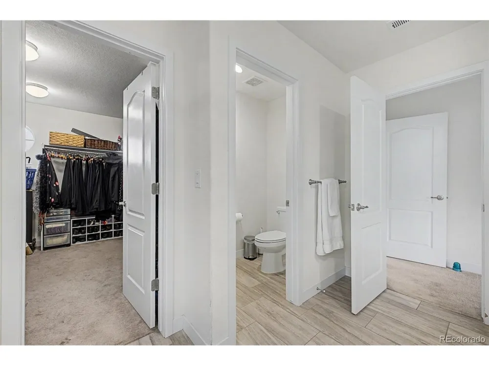 8826 S Yakima Court Aurora, CO 80016
