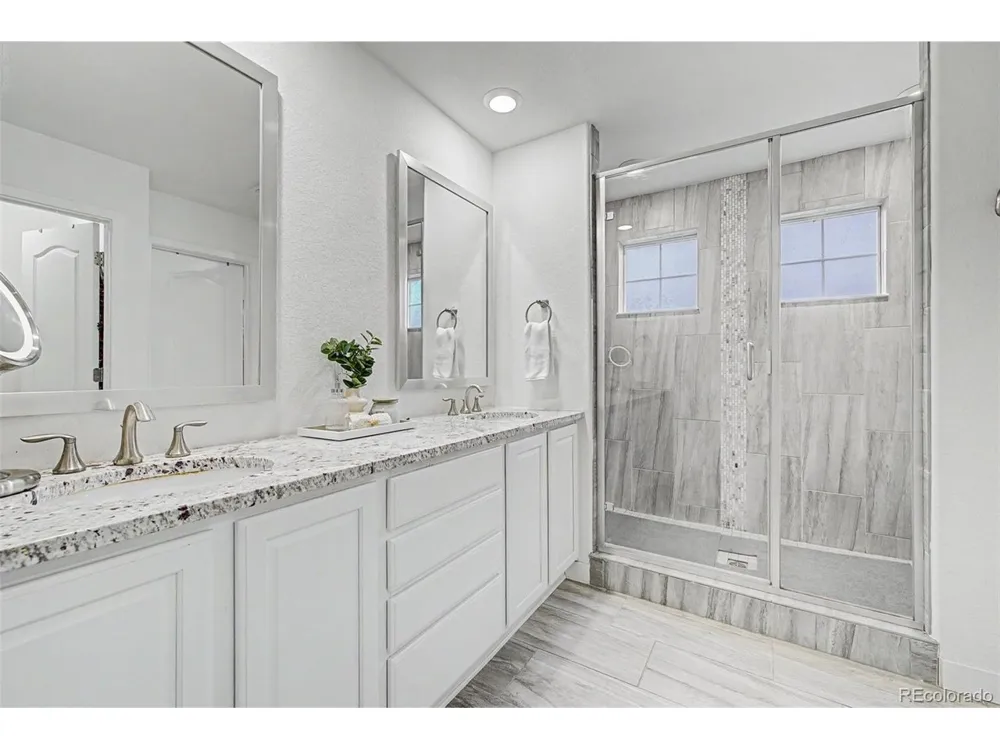 8826 S Yakima Court Aurora, CO 80016