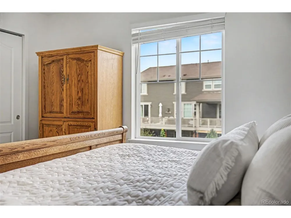 8826 S Yakima Court Aurora, CO 80016