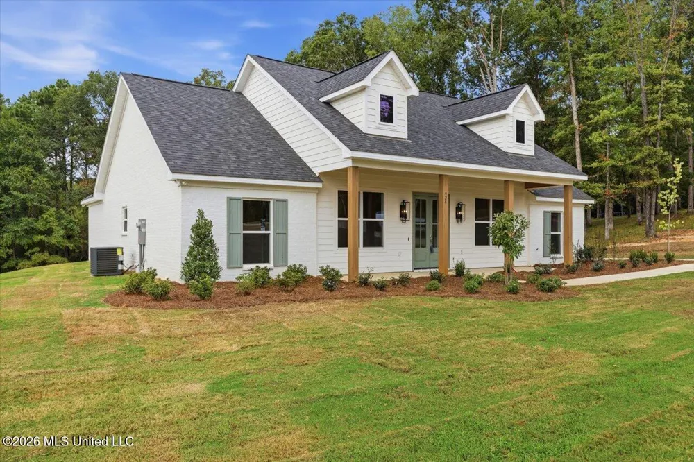 928 Mullican Road Florence, MS 39073