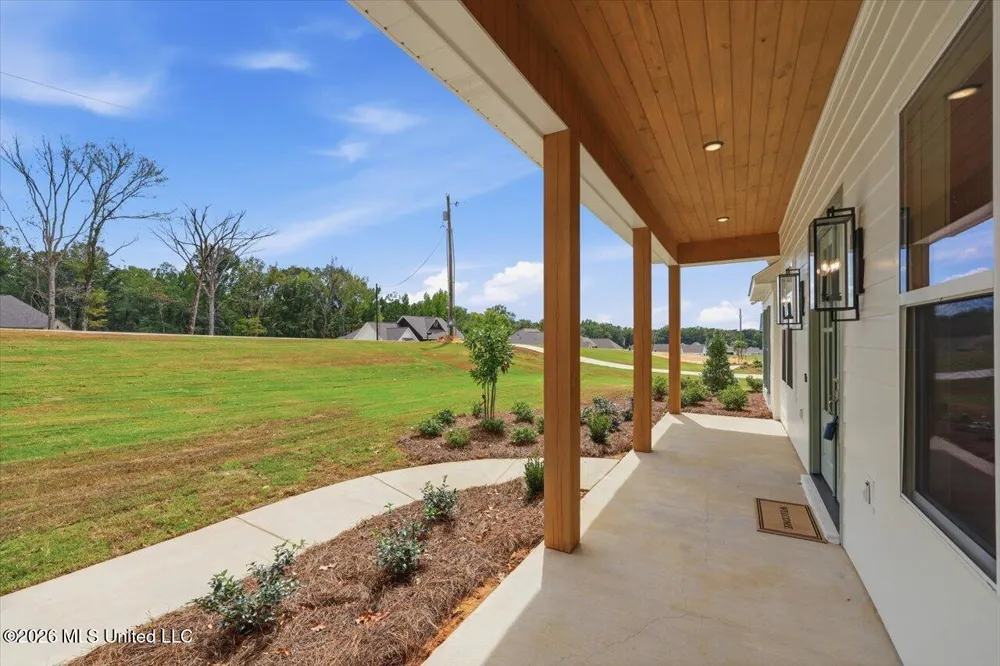 928 Mullican Road Florence, MS 39073