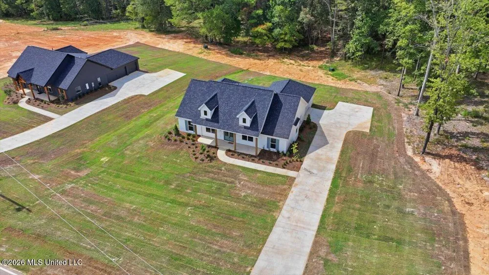 928 Mullican Road Florence, MS 39073