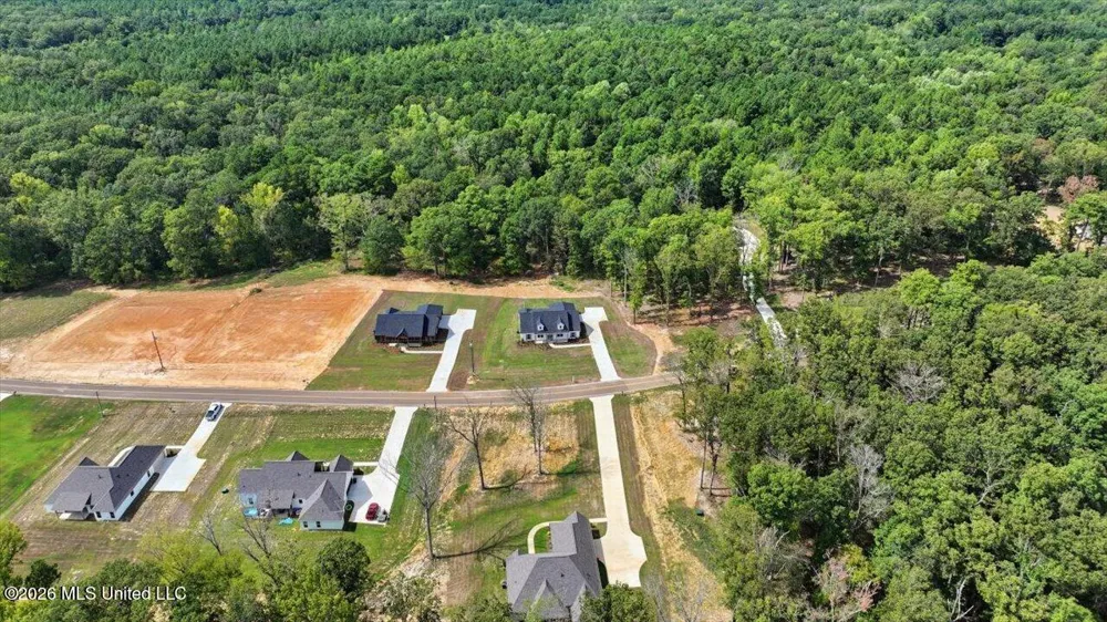 928 Mullican Road Florence, MS 39073