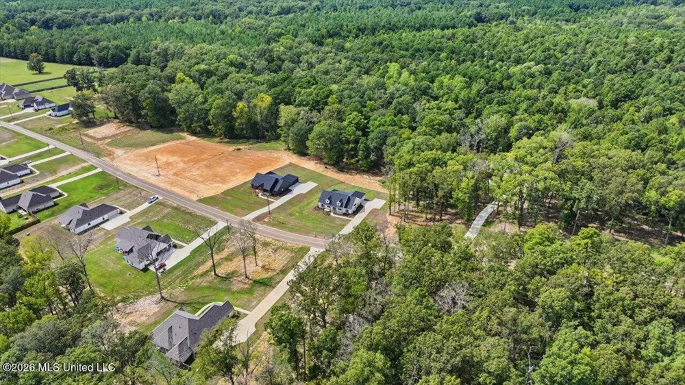 928 Mullican Road Florence, MS 39073