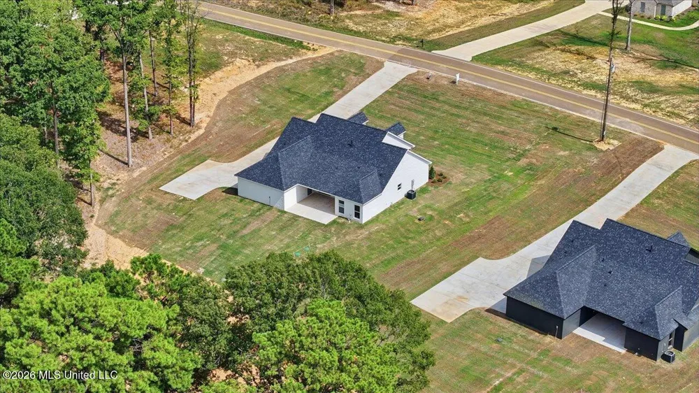 928 Mullican Road Florence, MS 39073