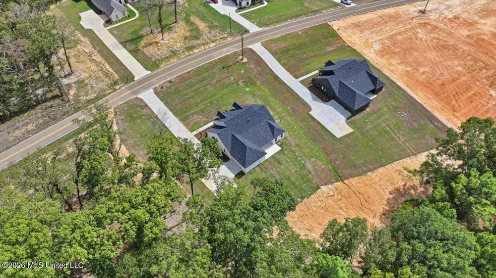 928 Mullican Road Florence, MS 39073