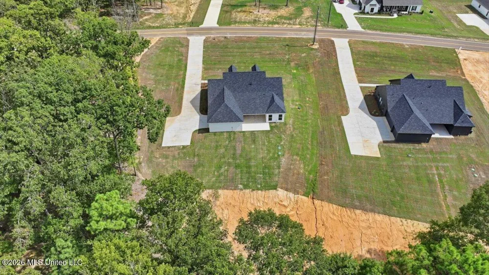 928 Mullican Road Florence, MS 39073