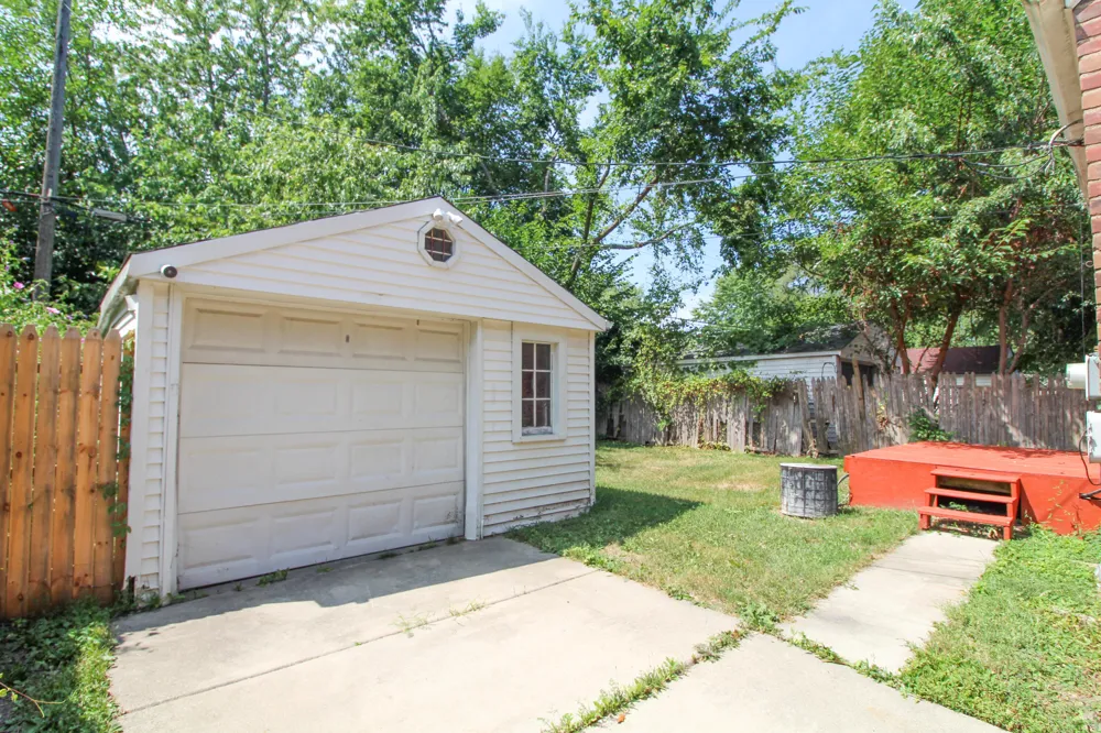 6165 Farmbrook Street Detroit, MI 48224