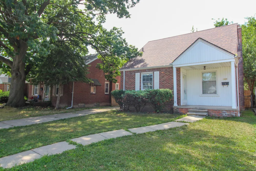 6165 Farmbrook Street Detroit, MI 48224