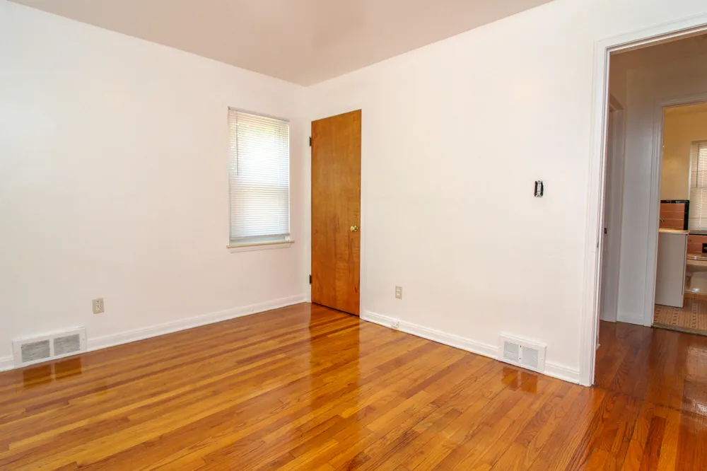 6165 Farmbrook Street Detroit, MI 48224