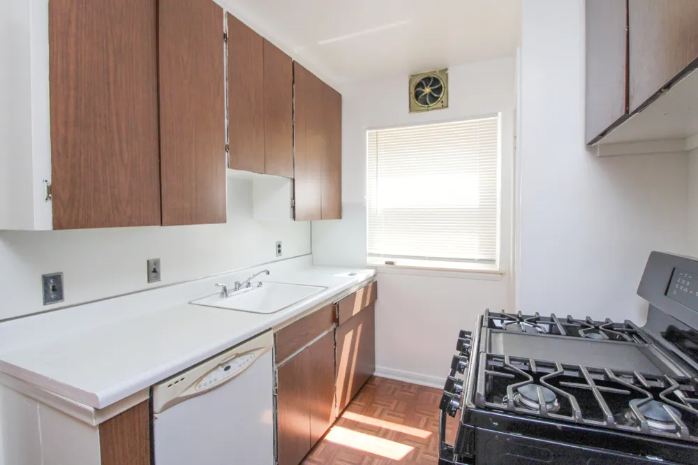 6165 Farmbrook Street Detroit, MI 48224