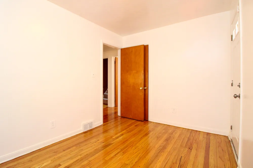 6165 Farmbrook Street Detroit, MI 48224