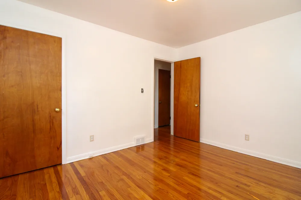 6165 Farmbrook Street Detroit, MI 48224
