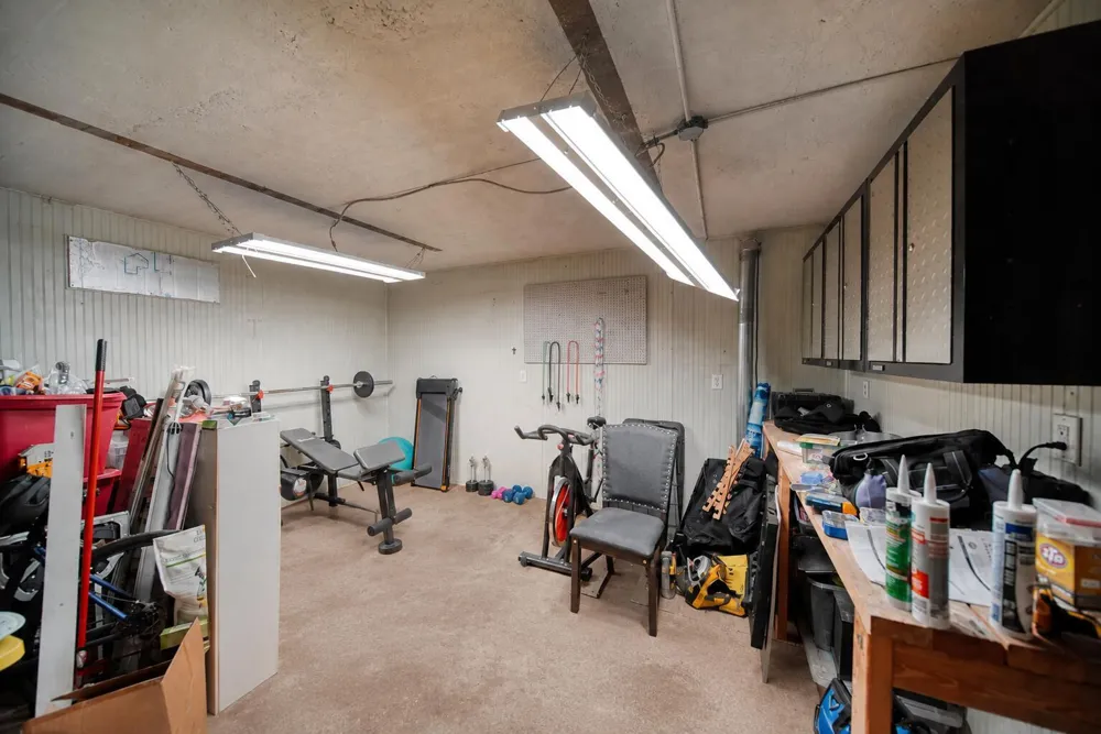 6541 Ackerson Lake Road Jackson, MI 49201