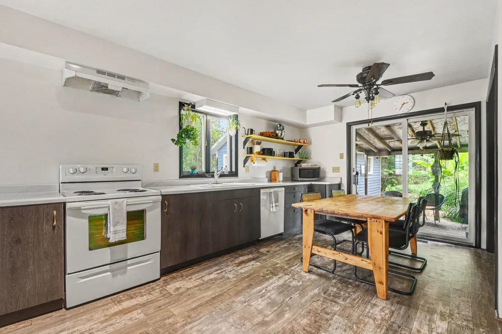 326 Beech Street Freeport, MI 49325