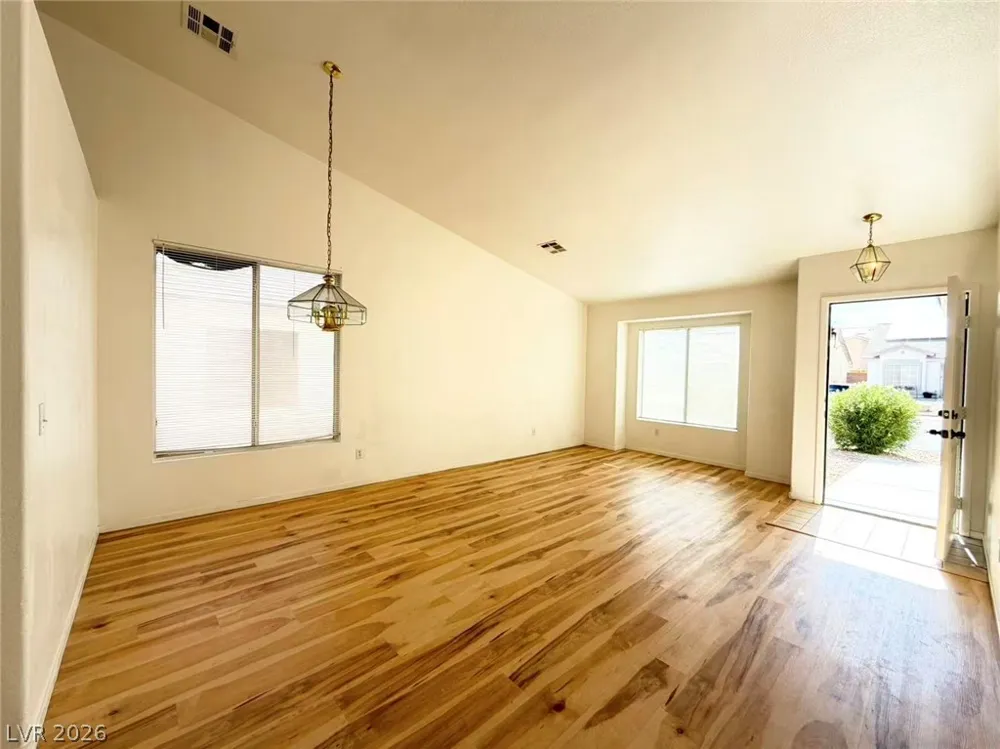 2732 Echo Springs Street Las Vegas, NV 89156