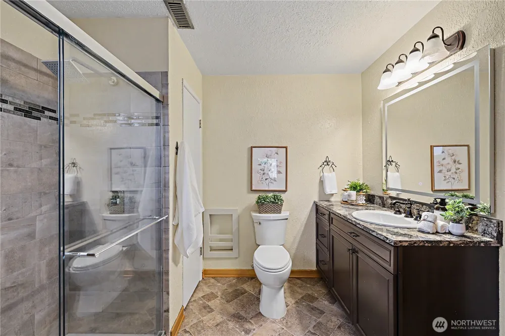 20106 Marine View Drive SW Normandy Park, WA 98166