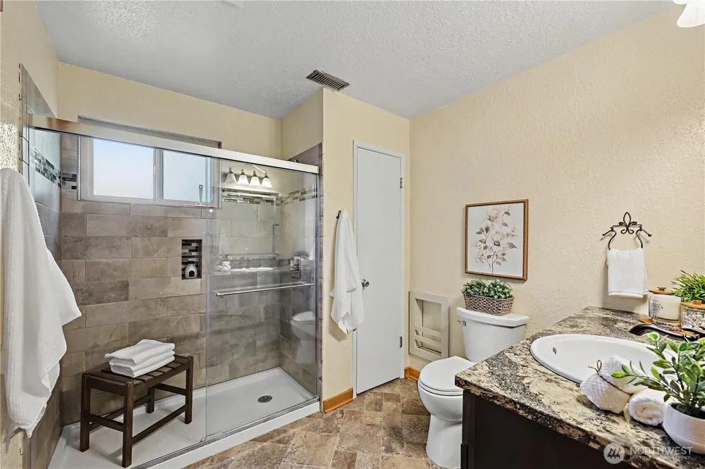 20106 Marine View Drive SW Normandy Park, WA 98166