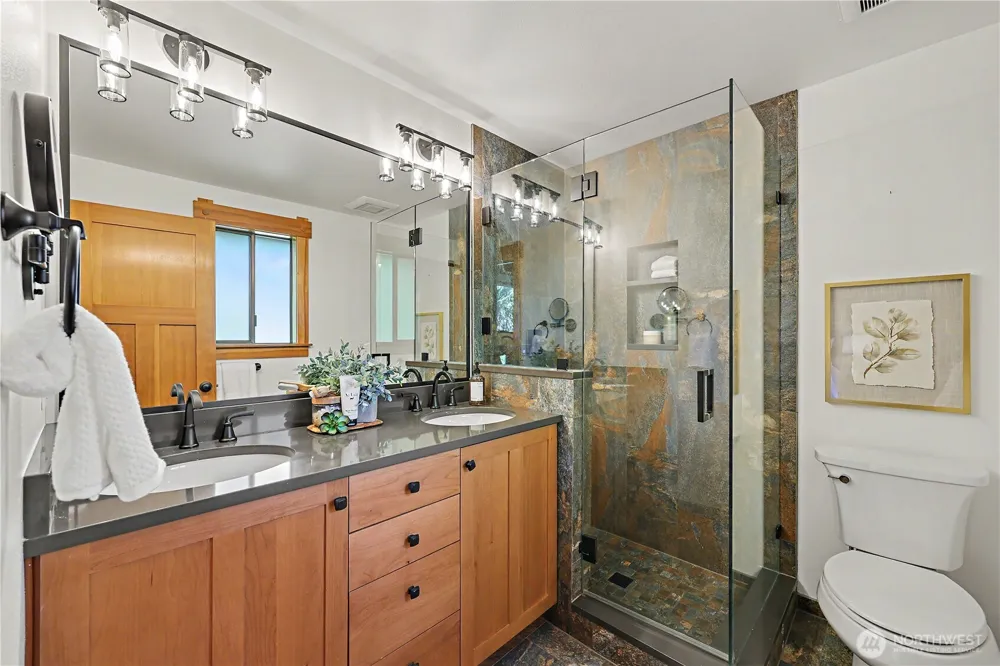 20106 Marine View Drive SW Normandy Park, WA 98166