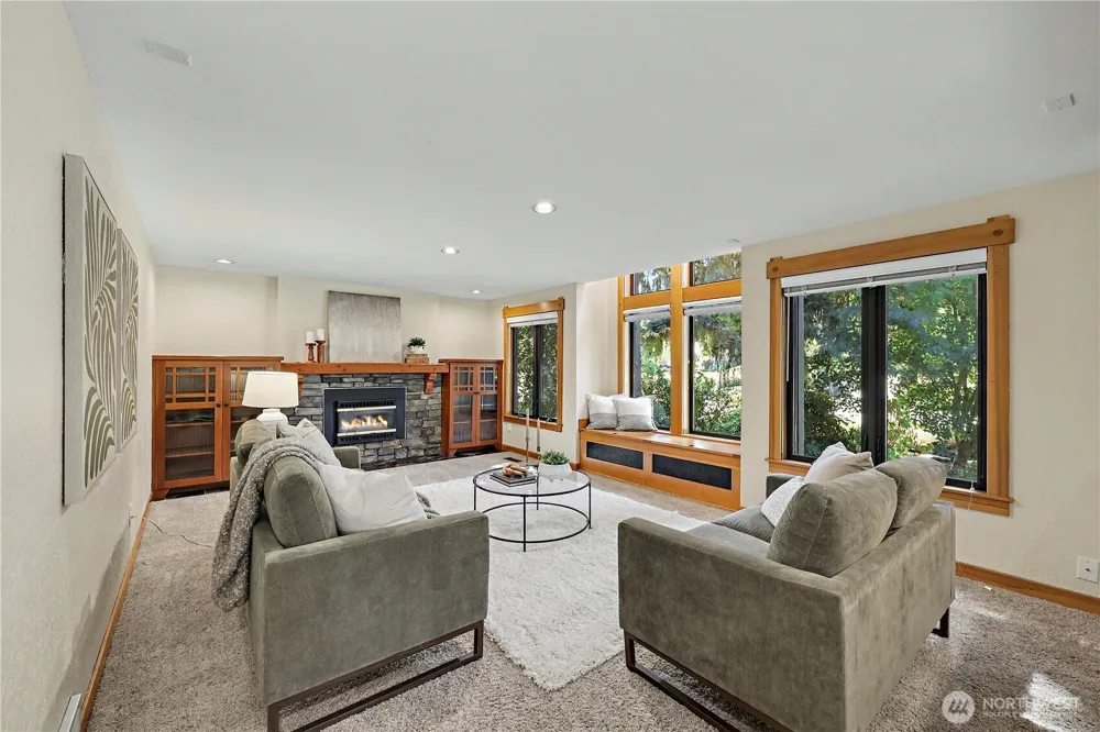 20106 Marine View Drive SW Normandy Park, WA 98166